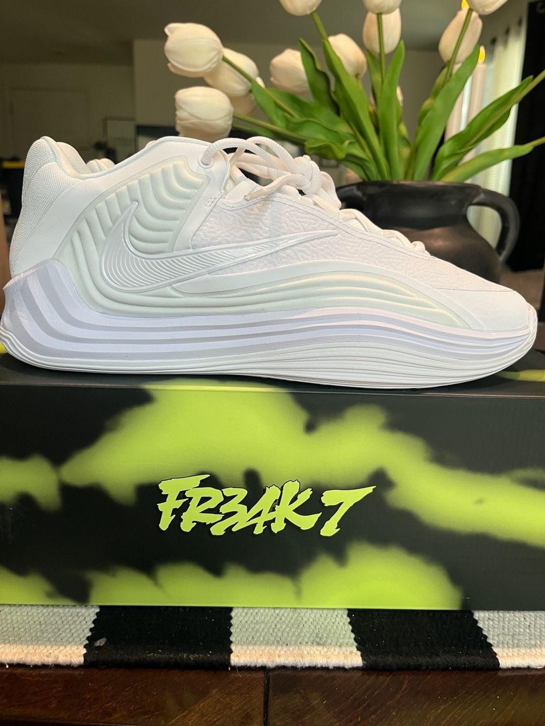 Nike Giannis Freak 7 Tb Triple White Light Green Ii7518-100
